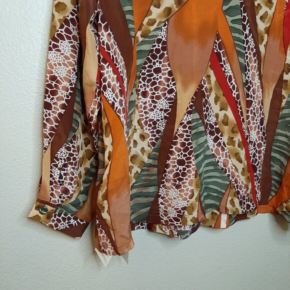 Vintage NEW Silk King Shirt Multicolor Women L Button Up 100% Silk Animal Print - Picture 10 of 11